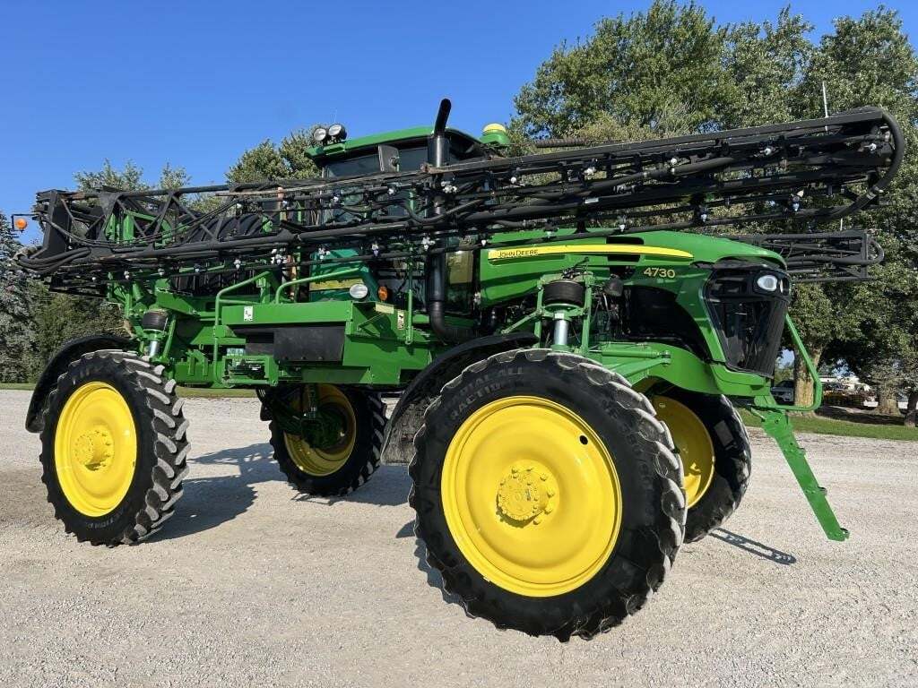 2009 John Deere 4730 Self-Propelled Sprayer