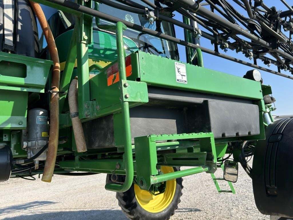 2009 John Deere 4730 Self-Propelled Sprayer
