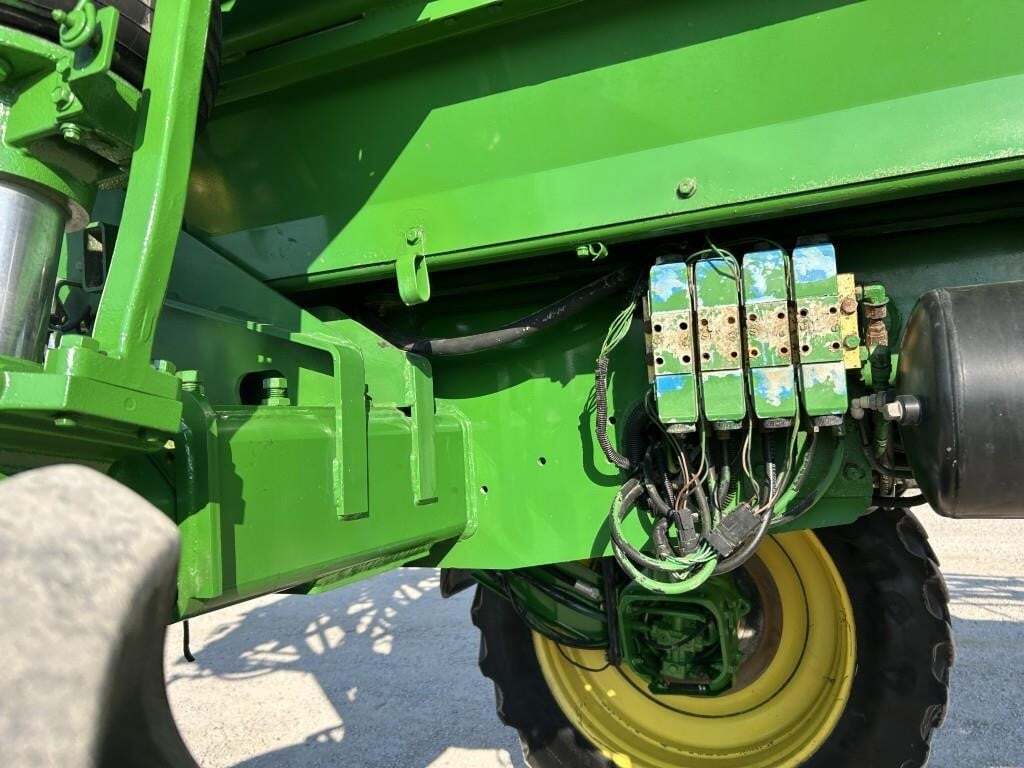 2009 John Deere 4730 Self-Propelled Sprayer