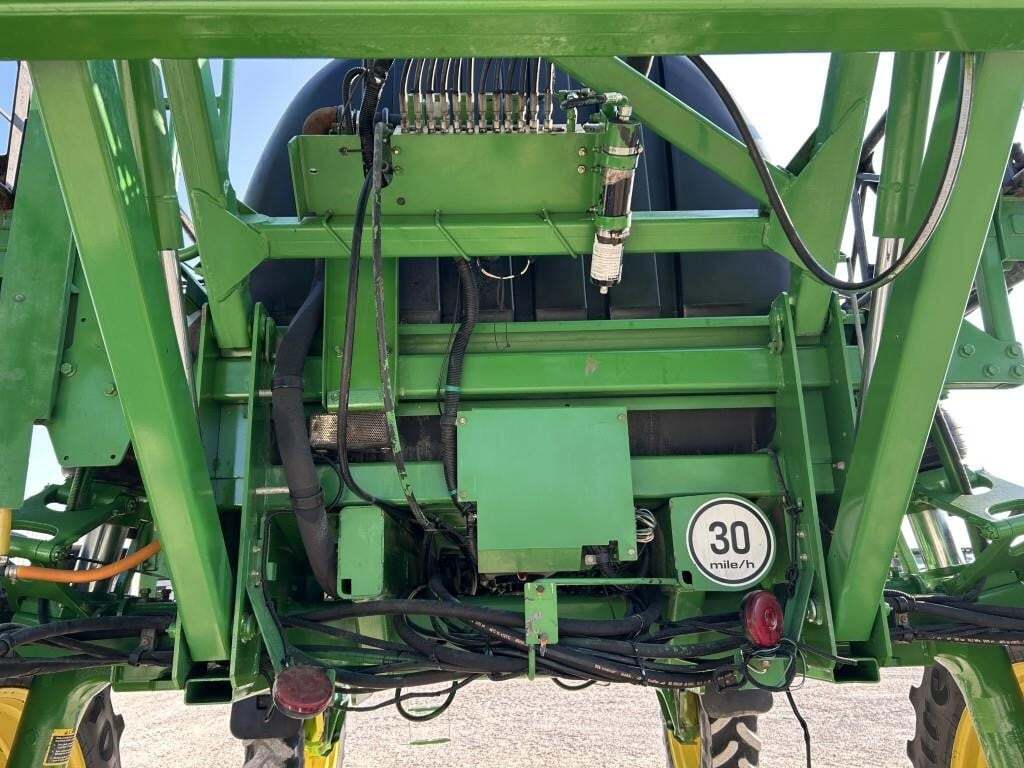 2009 John Deere 4730 Self-Propelled Sprayer