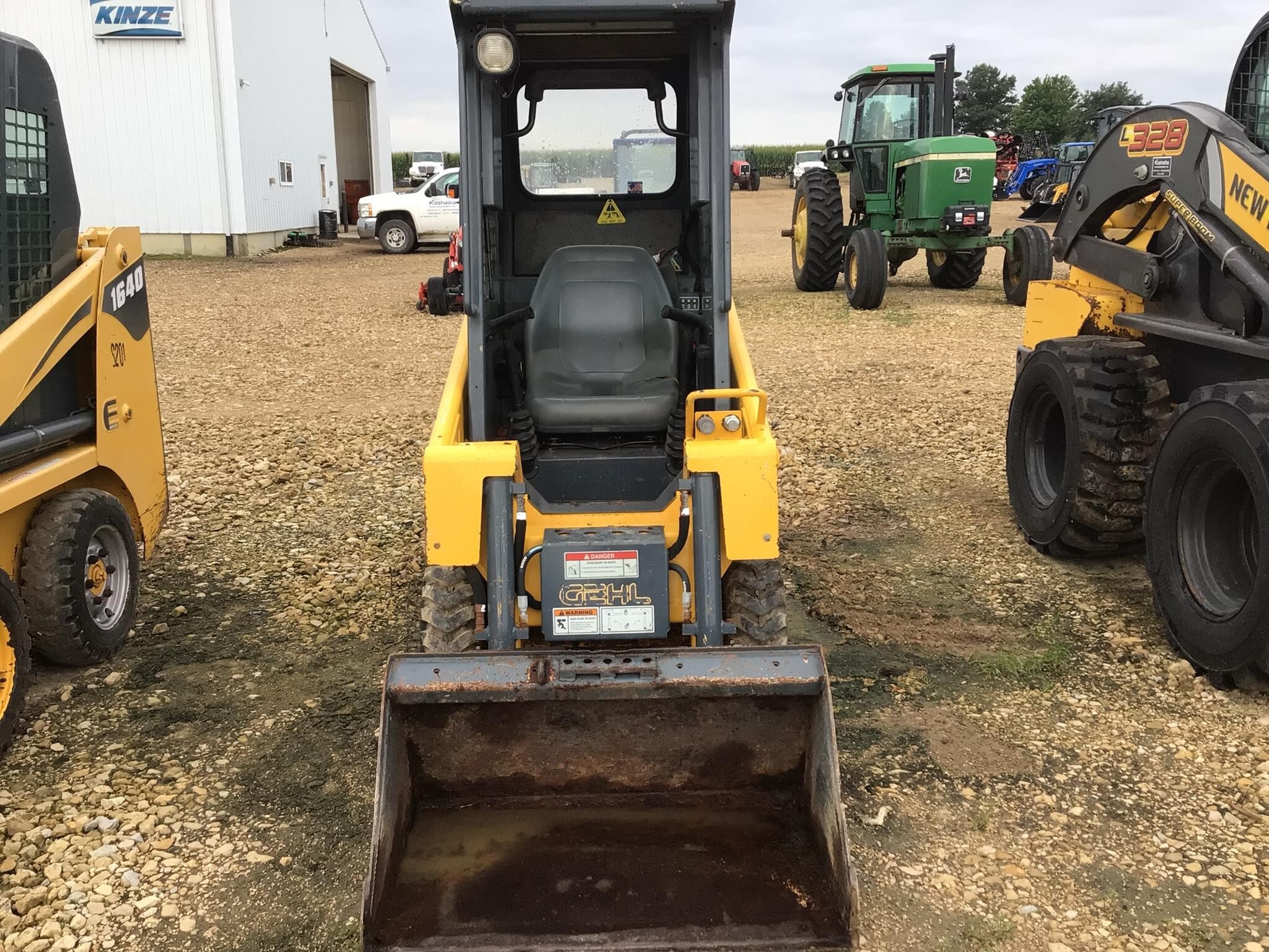 2014 Gehl 1640E Skid Steer