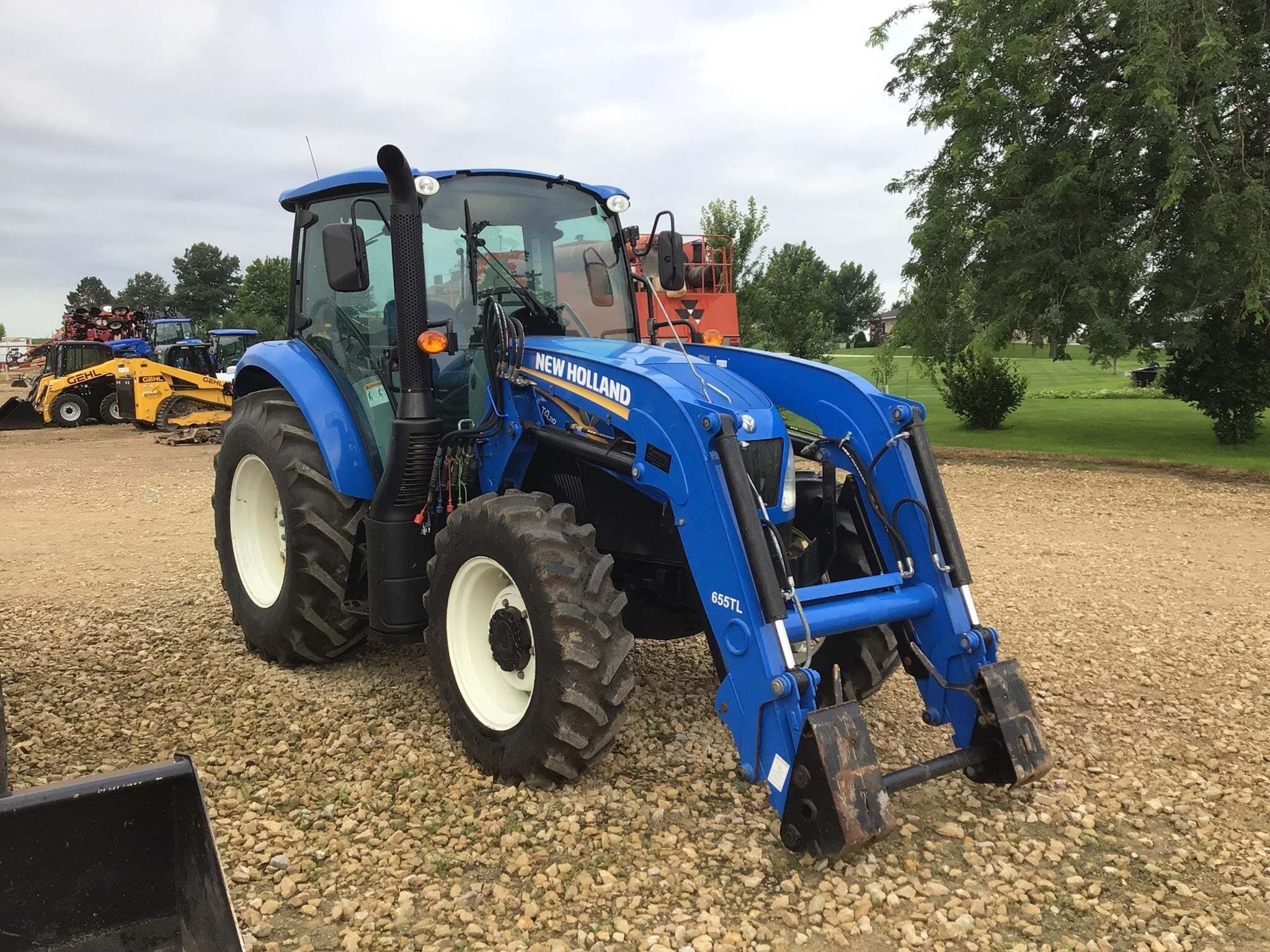2016 New Holland T4.110 Tractor