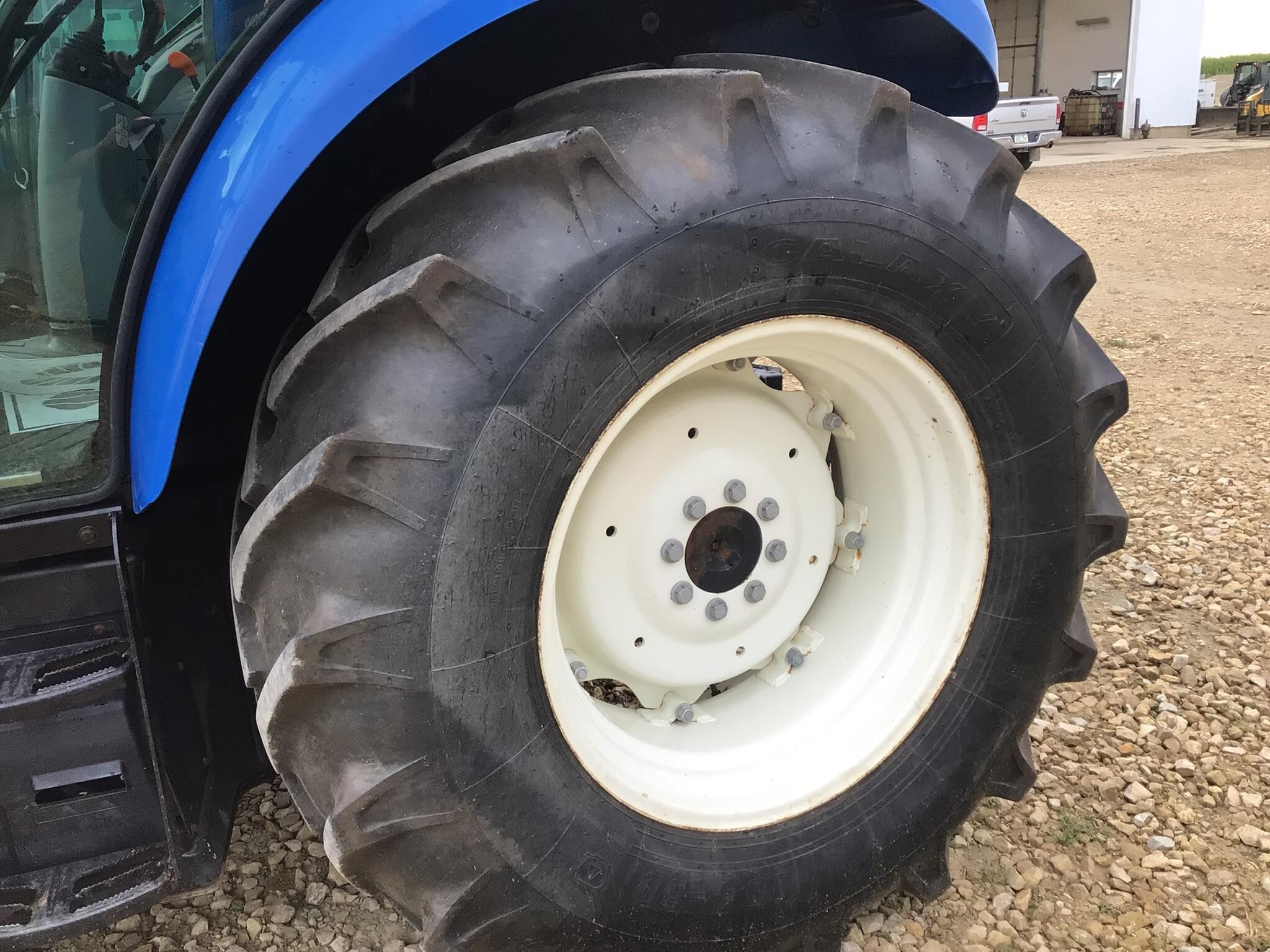 2016 New Holland T4.110 Tractor