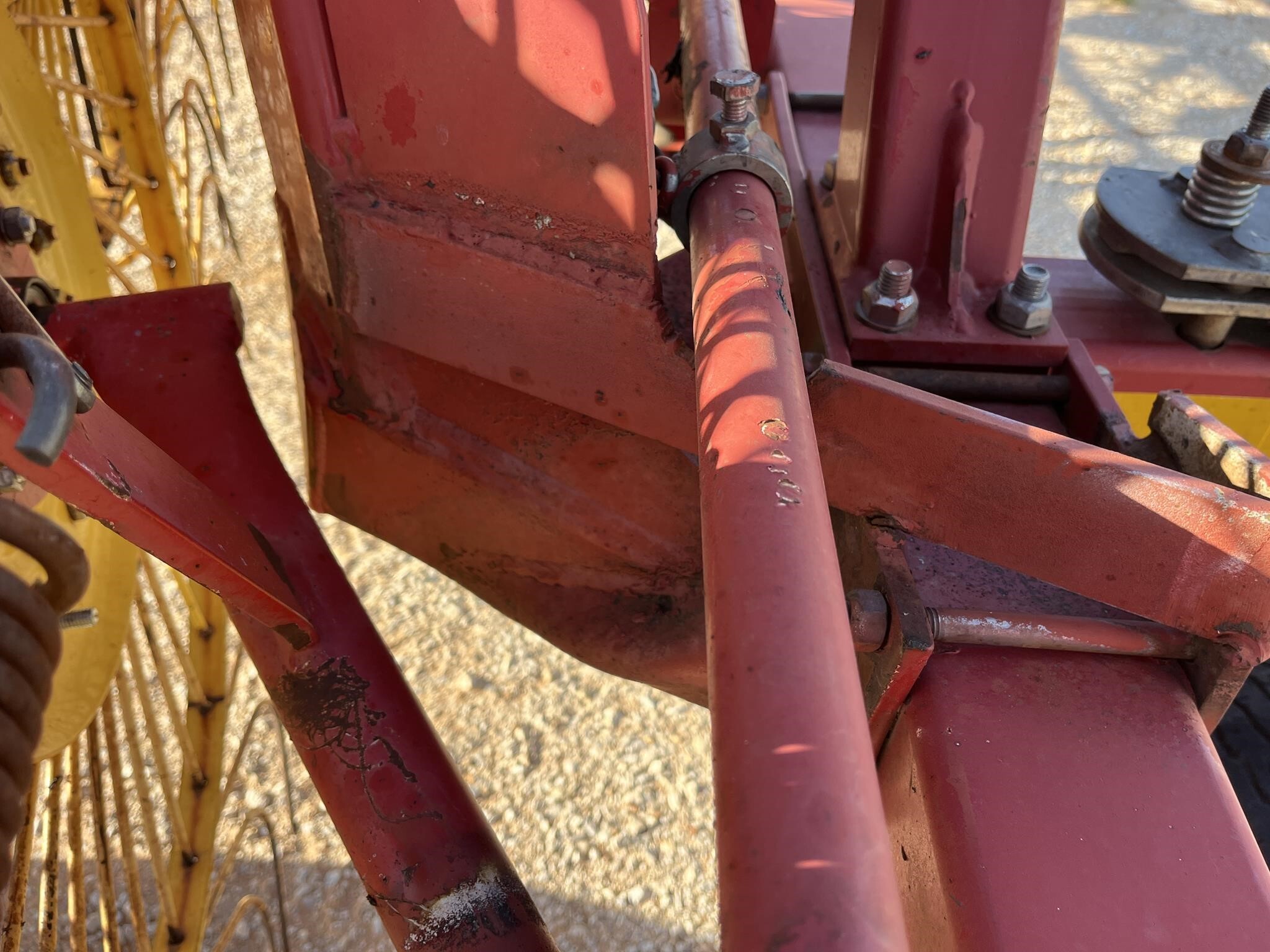 2013 New Holland HT154 Rake