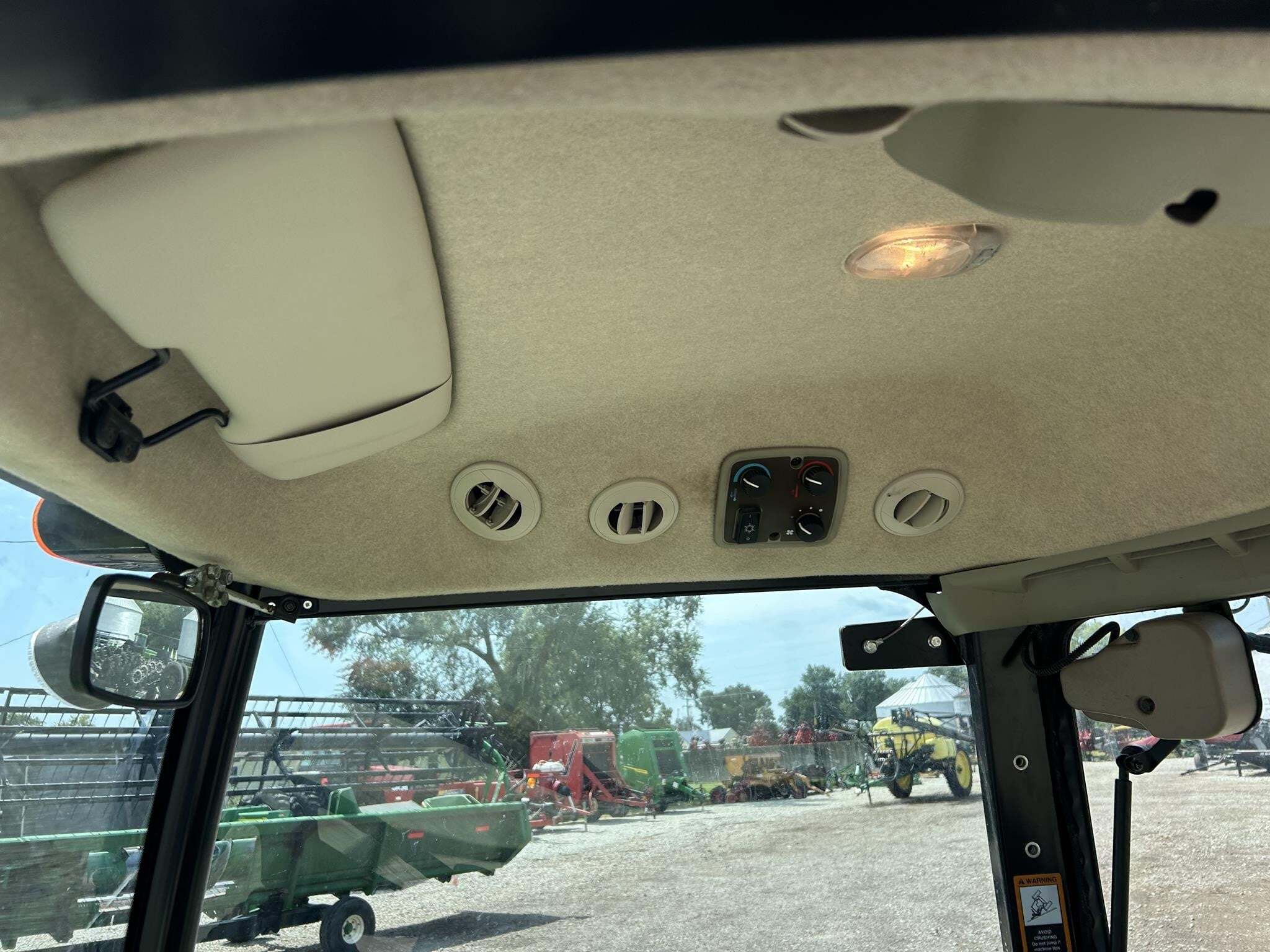 2016 John Deere 4066R Tractor