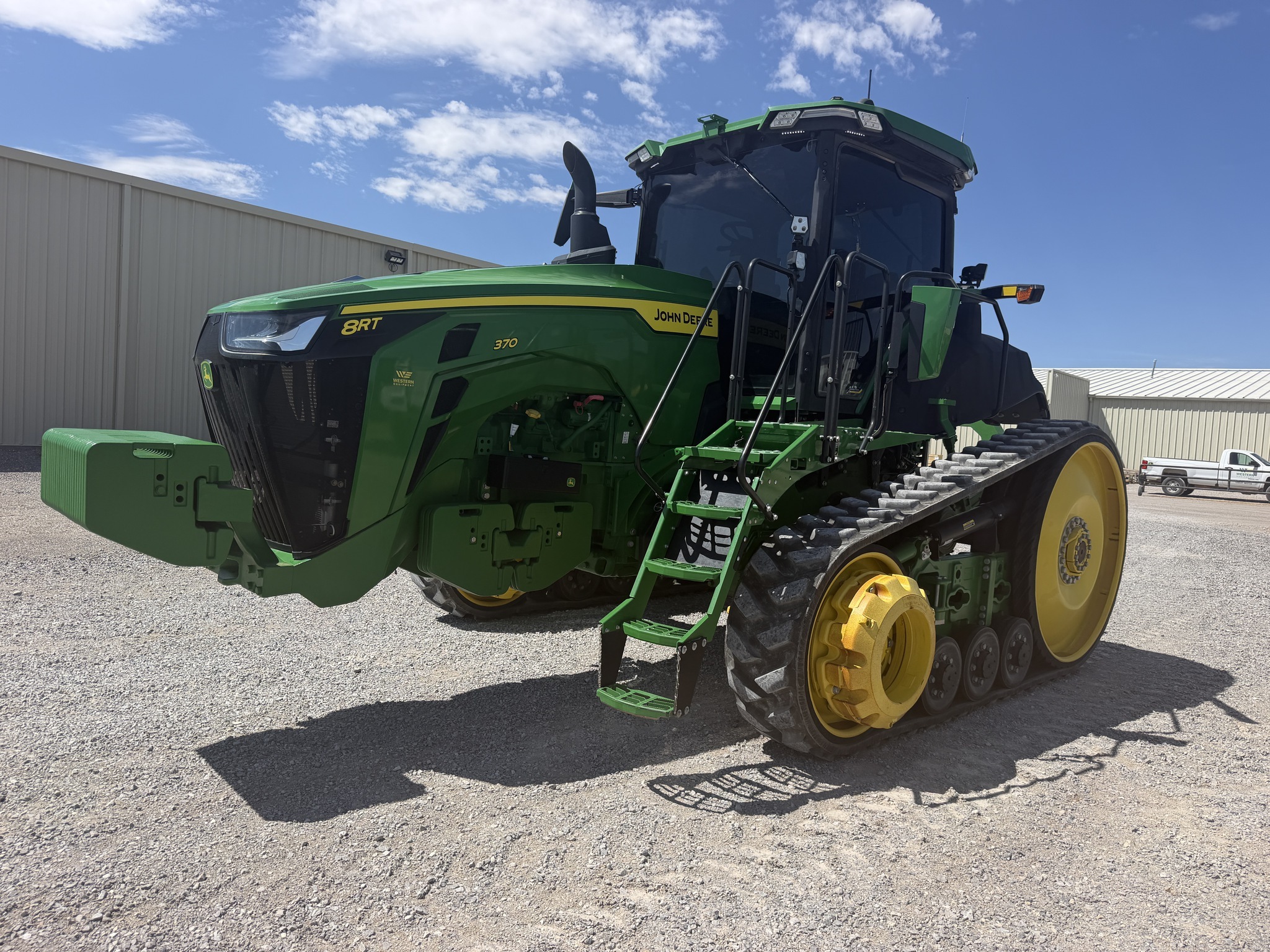 2022 John Deere 8RT 370 Tractor