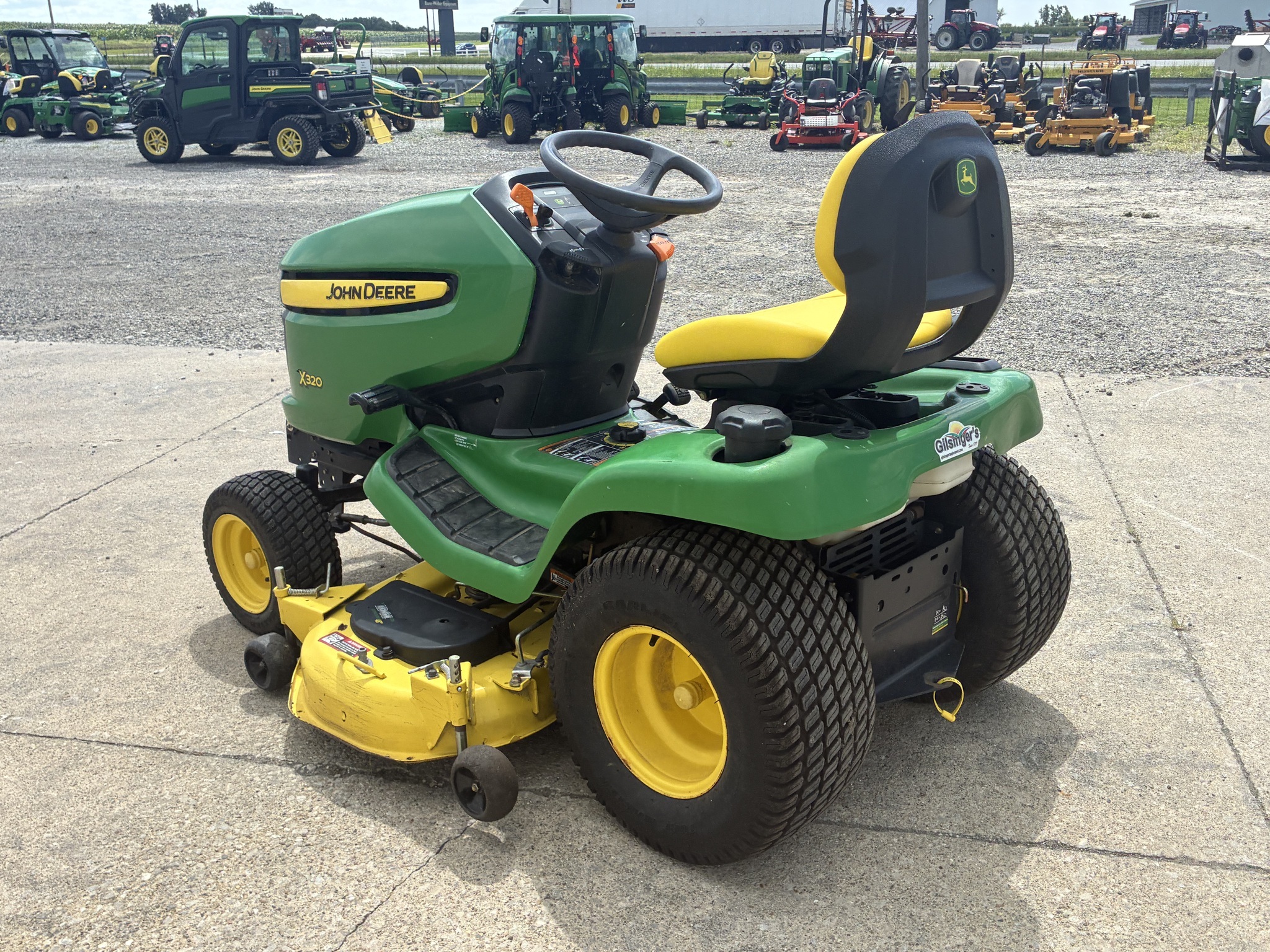 2011 John Deere X320 Lawn Mower