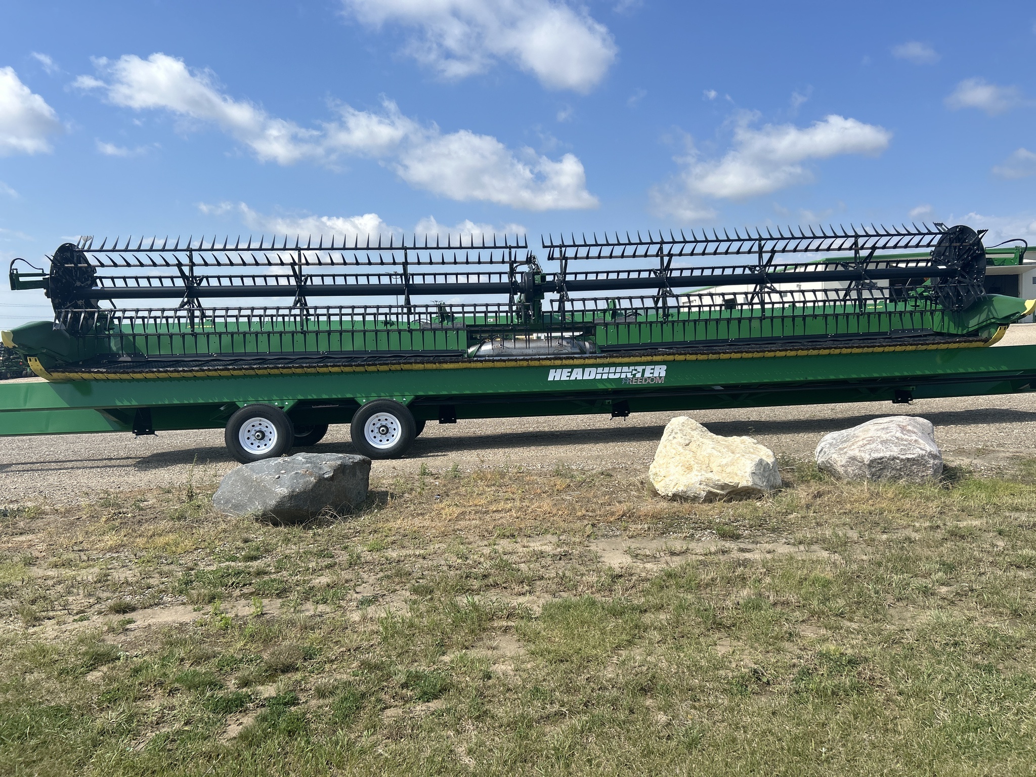 2022 John Deere HD40F Platform
