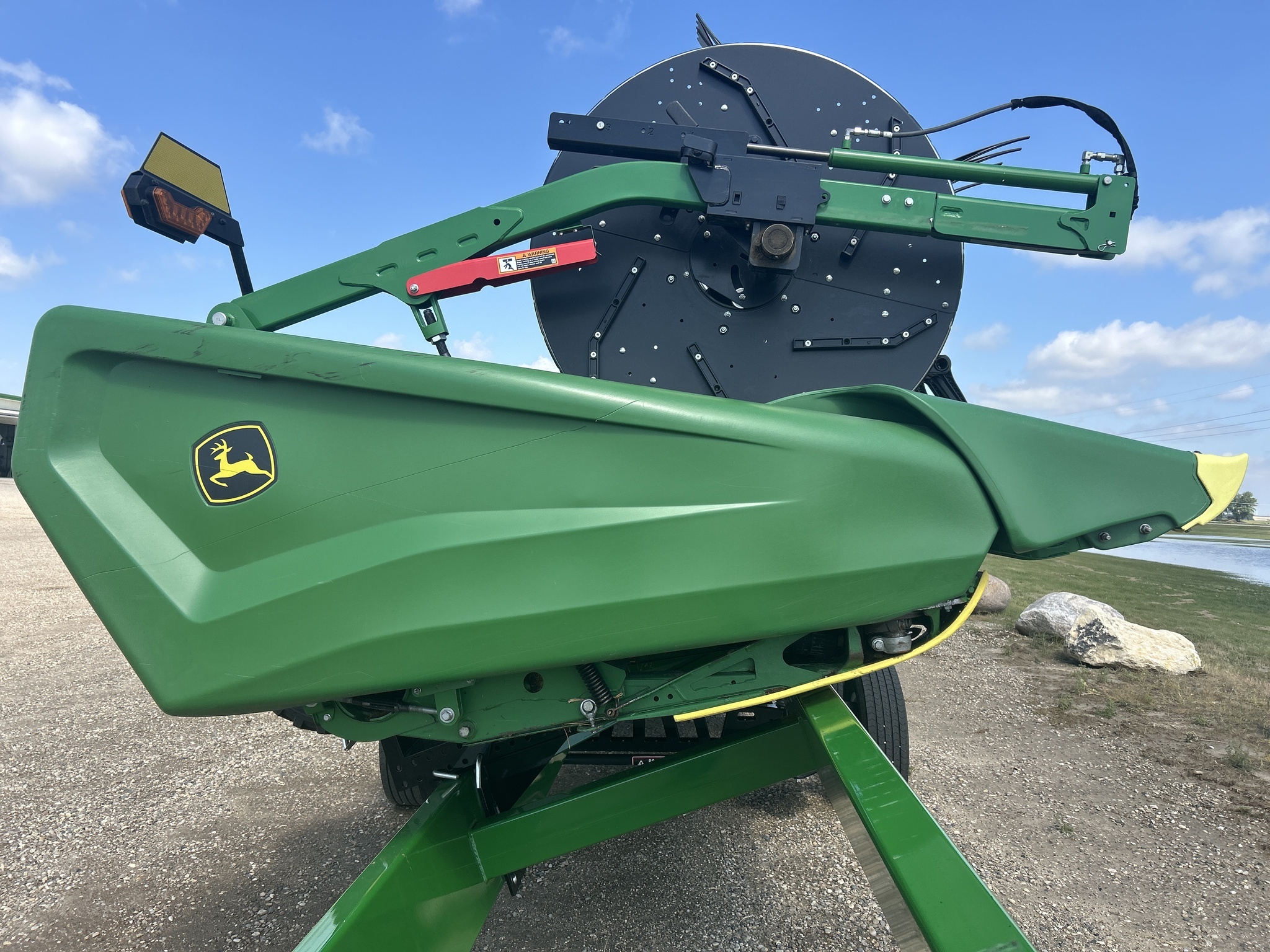 2022 John Deere HD40F Platform