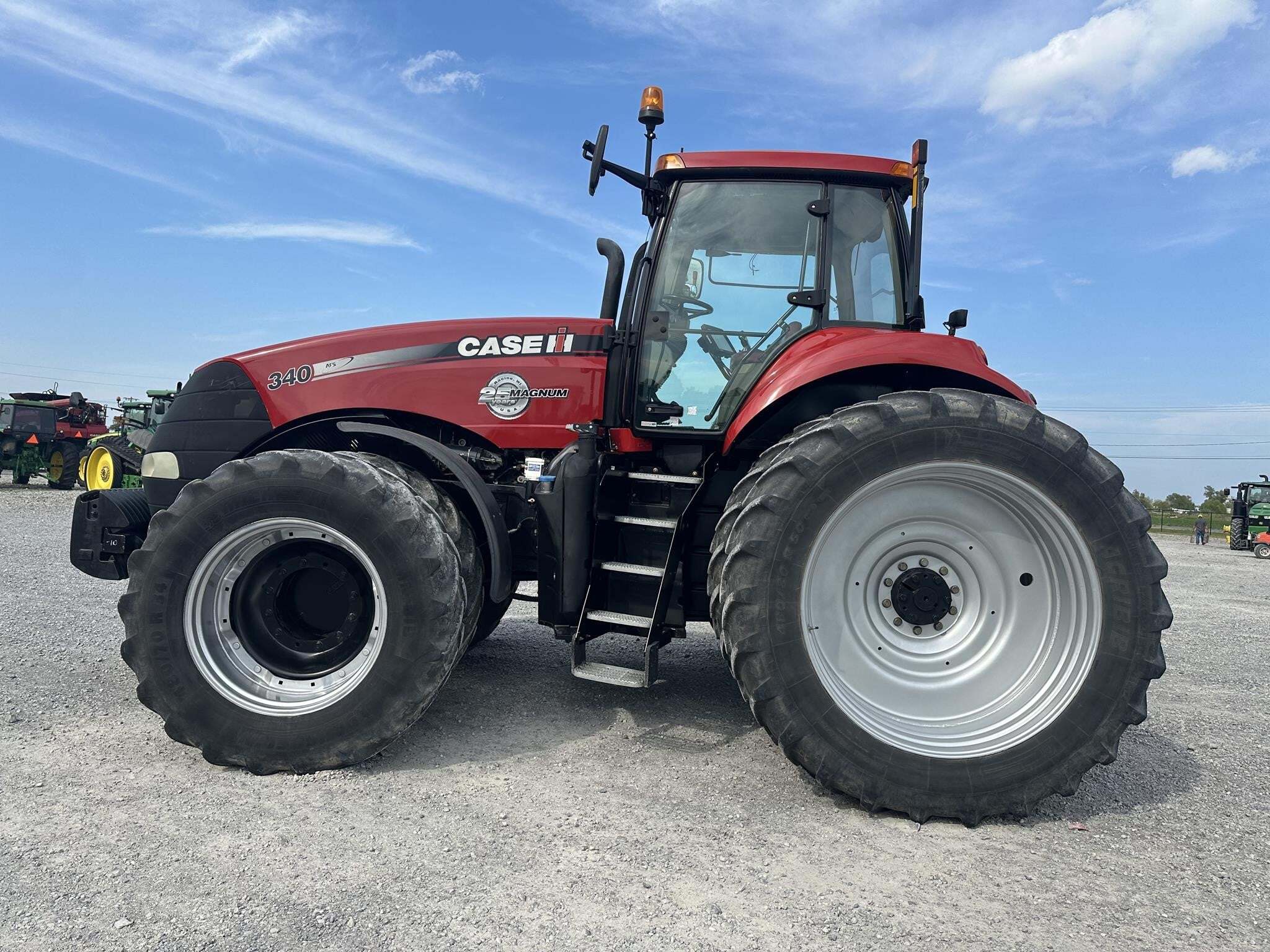 2013 Case IH Magnum 340 Tractor