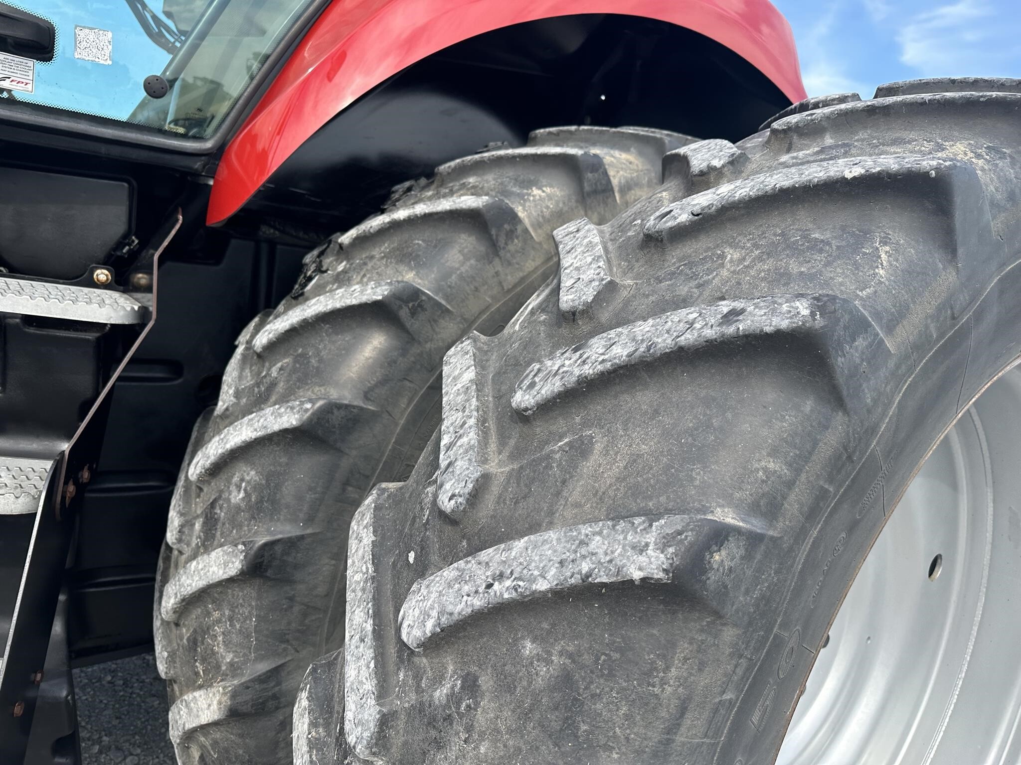 2013 Case IH Magnum 340 Tractor