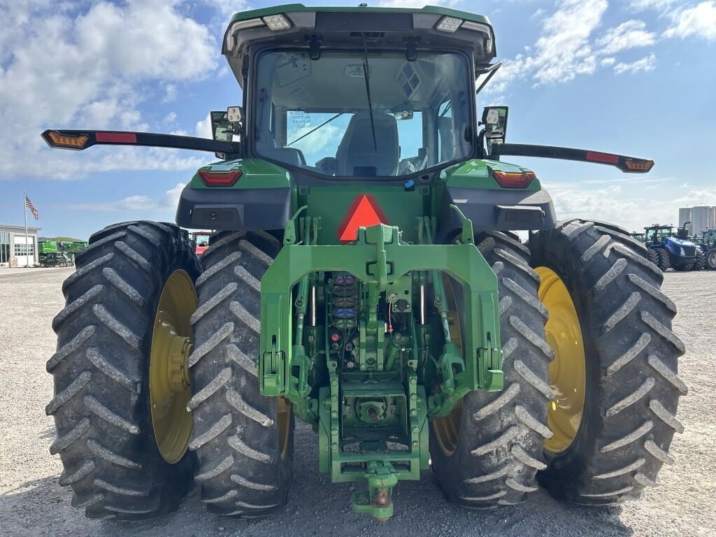 2020 John Deere 8R 370 Tractor