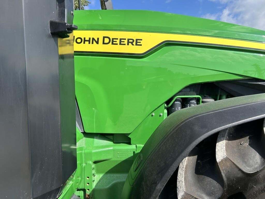 2020 John Deere 8R 370 Tractor