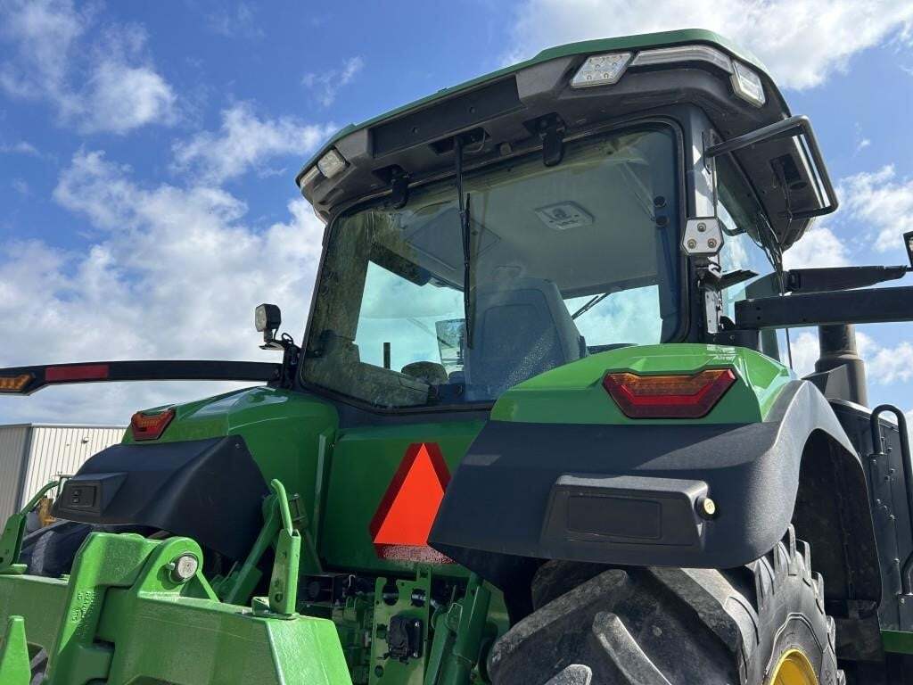 2020 John Deere 8R 370 Tractor