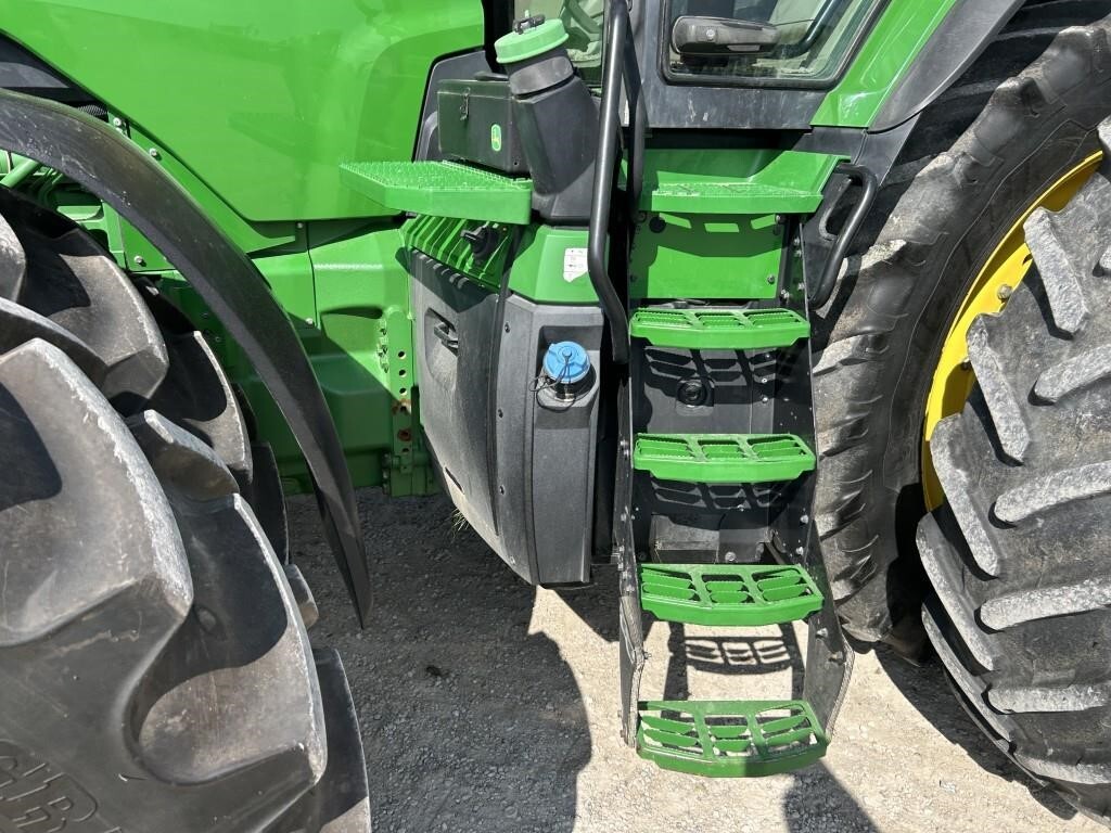 2020 John Deere 8R 370 Tractor