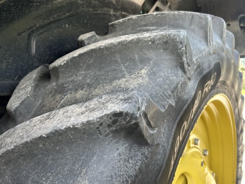 2020 John Deere 8R 370 Tractor