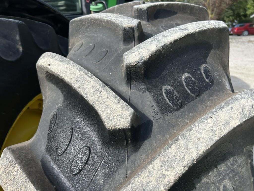 2020 John Deere 8R 370 Tractor