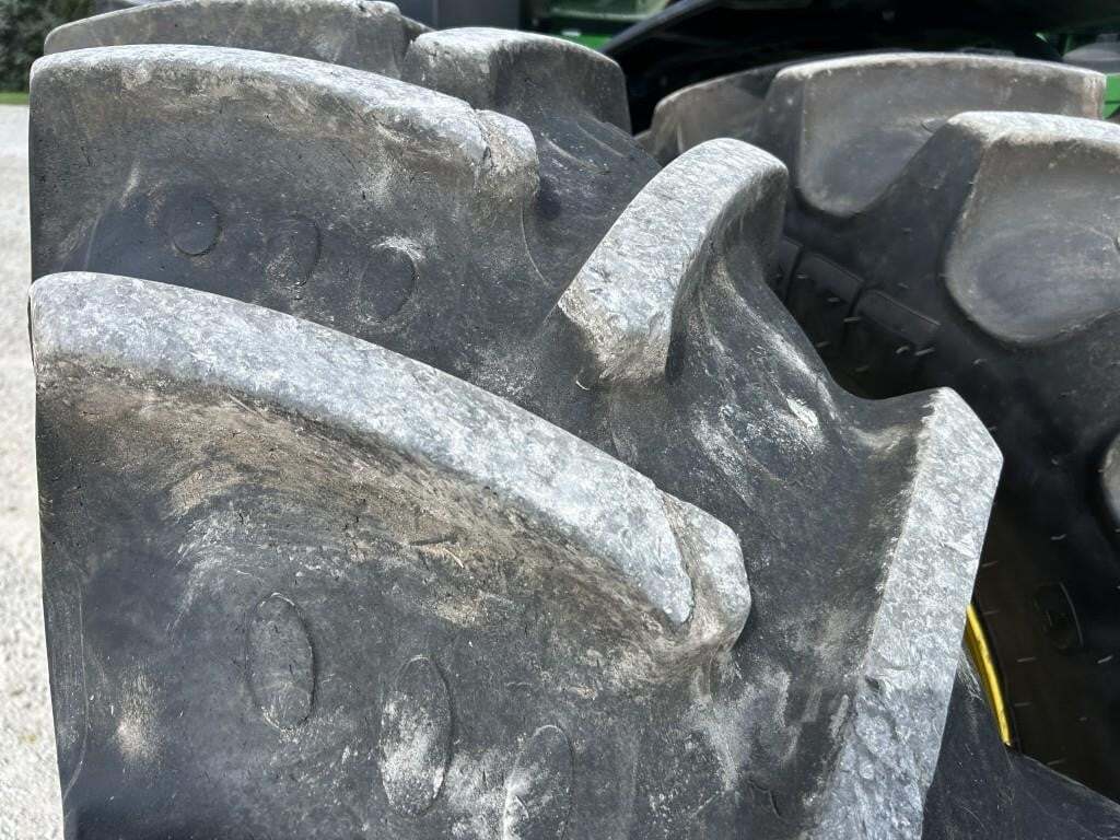 2020 John Deere 8R 370 Tractor
