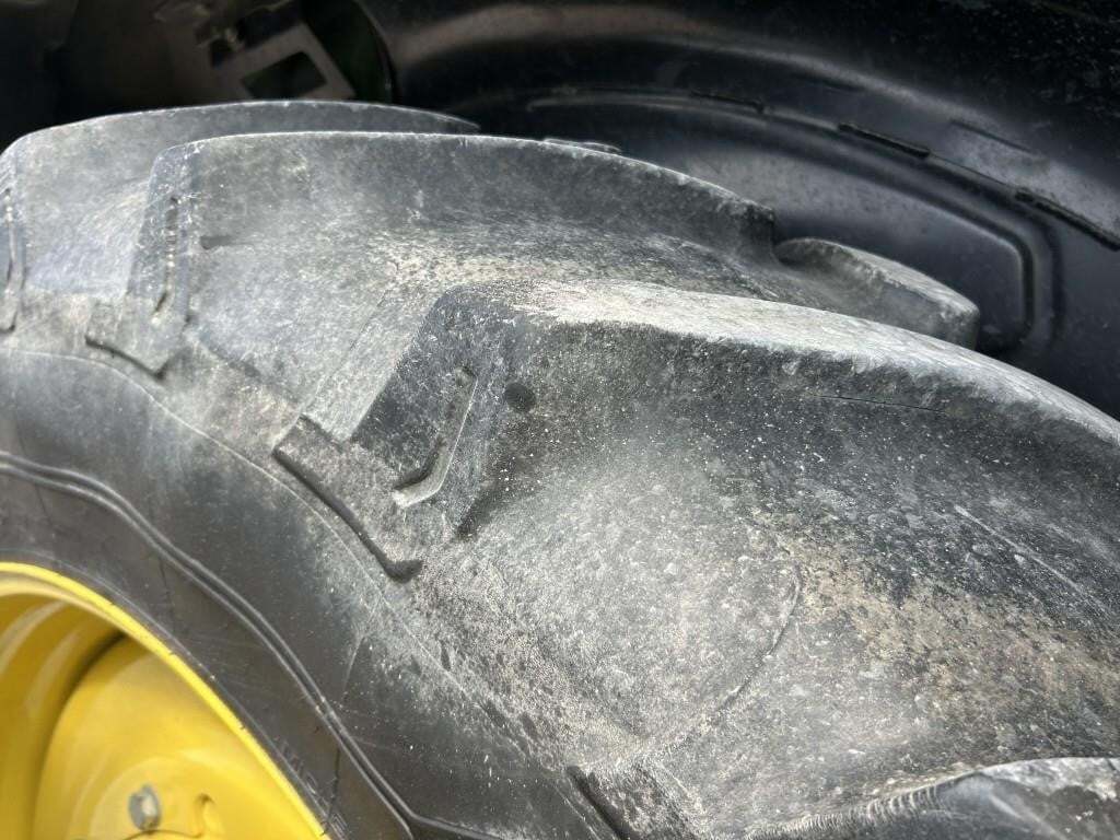 2020 John Deere 8R 370 Tractor
