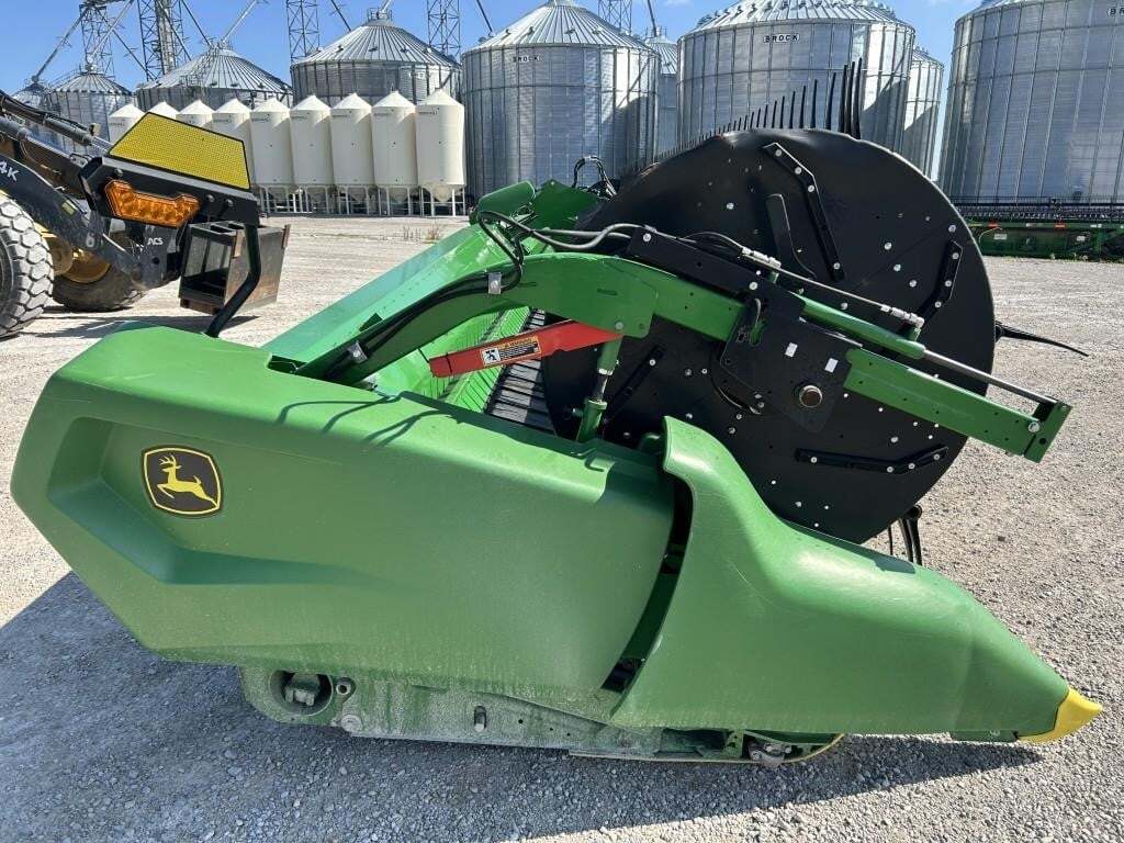2022 John Deere RD45F Platform