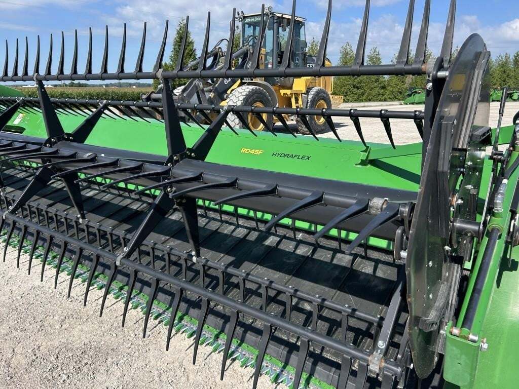 2022 John Deere RD45F Platform