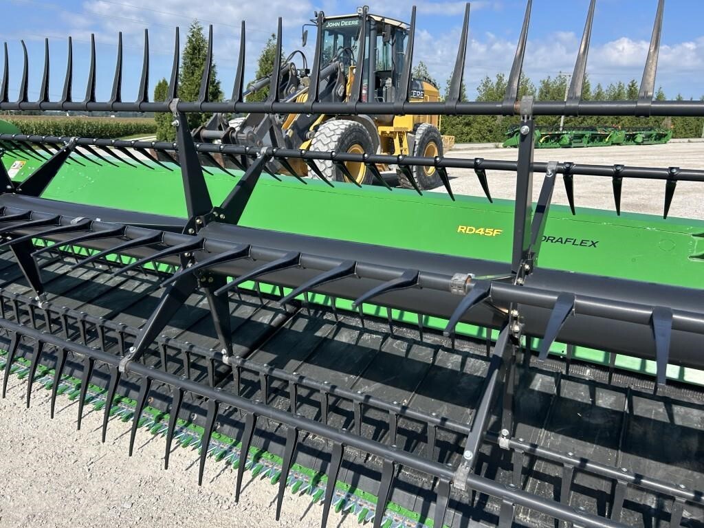 2022 John Deere RD45F Platform