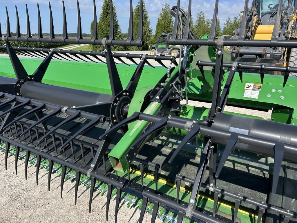 2022 John Deere RD45F Platform