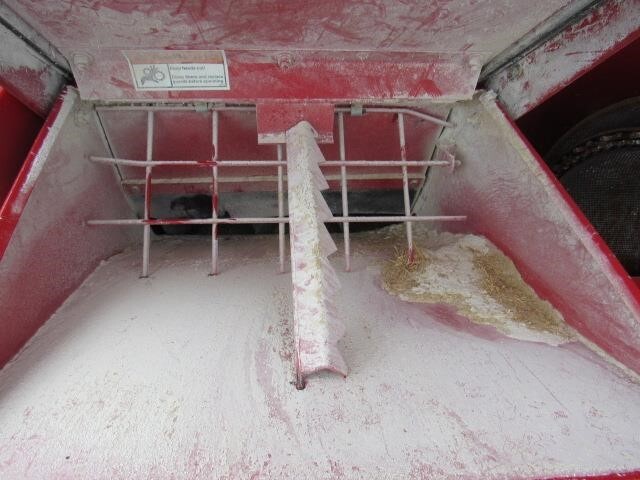  Gehl MX125 Grinders and Mixer