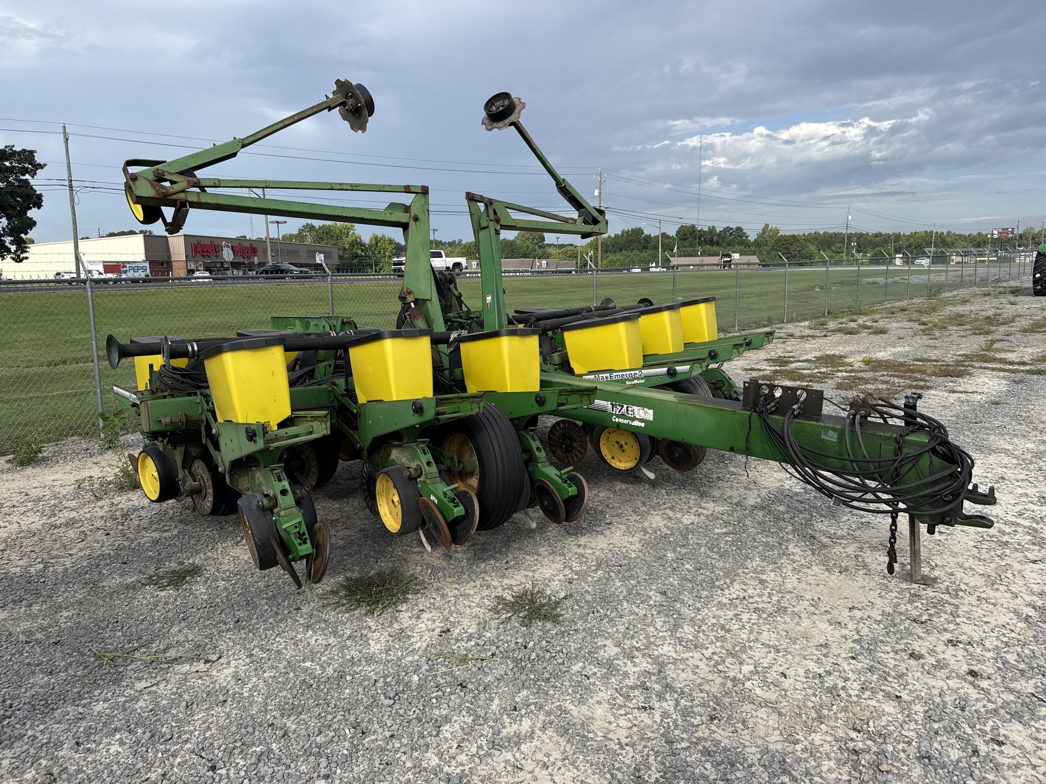 1996 John Deere 1760 Planter