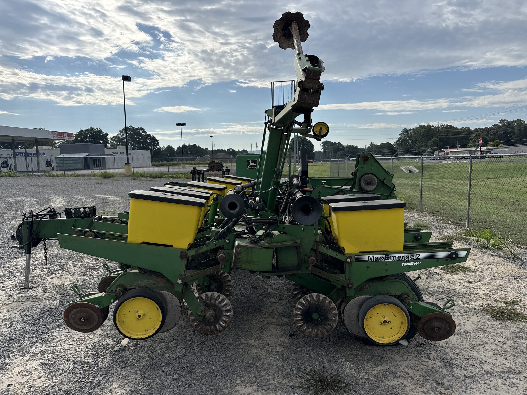 1996 John Deere 1760 Planter