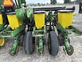 1996 John Deere 1760 Planter
