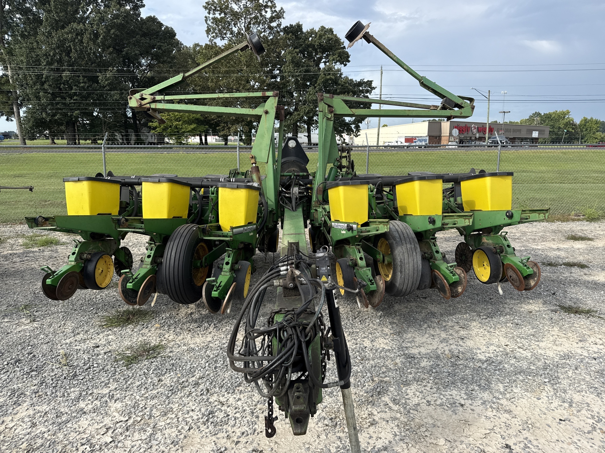 1996 John Deere 1760 Planter