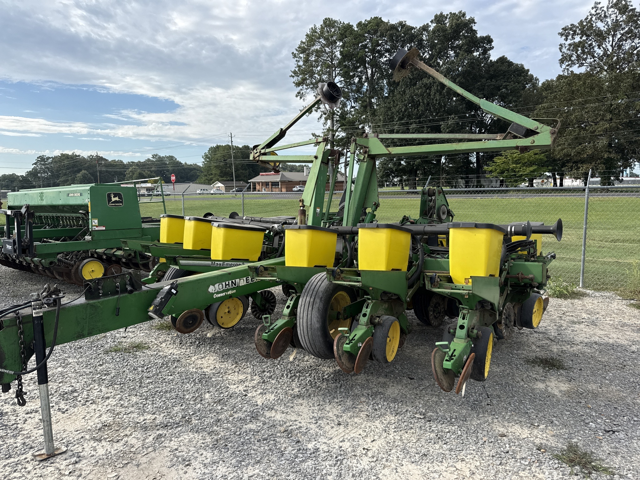 1996 John Deere 1760 Planter