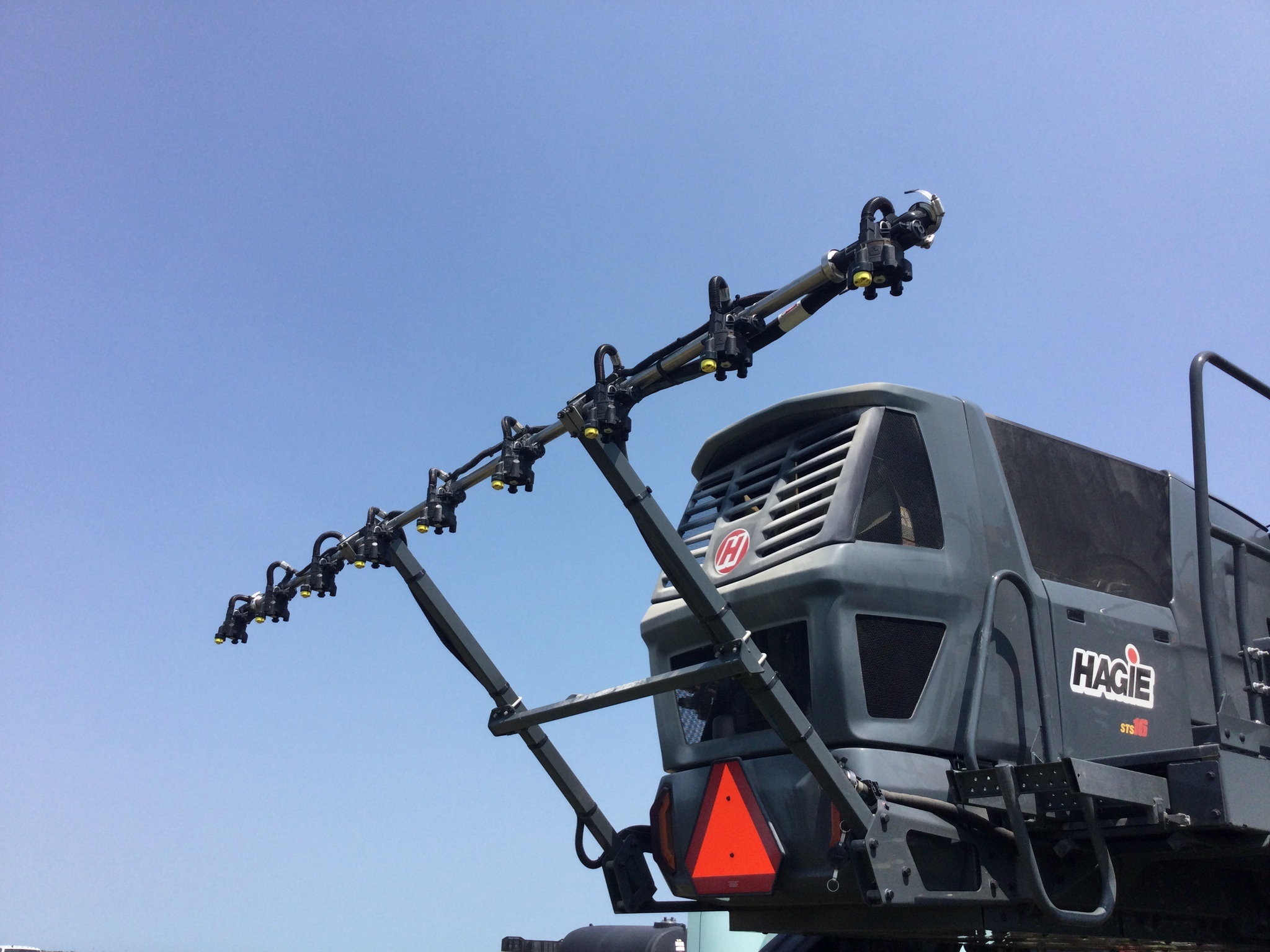 2026 Hagie STS16 Self-Propelled Sprayer