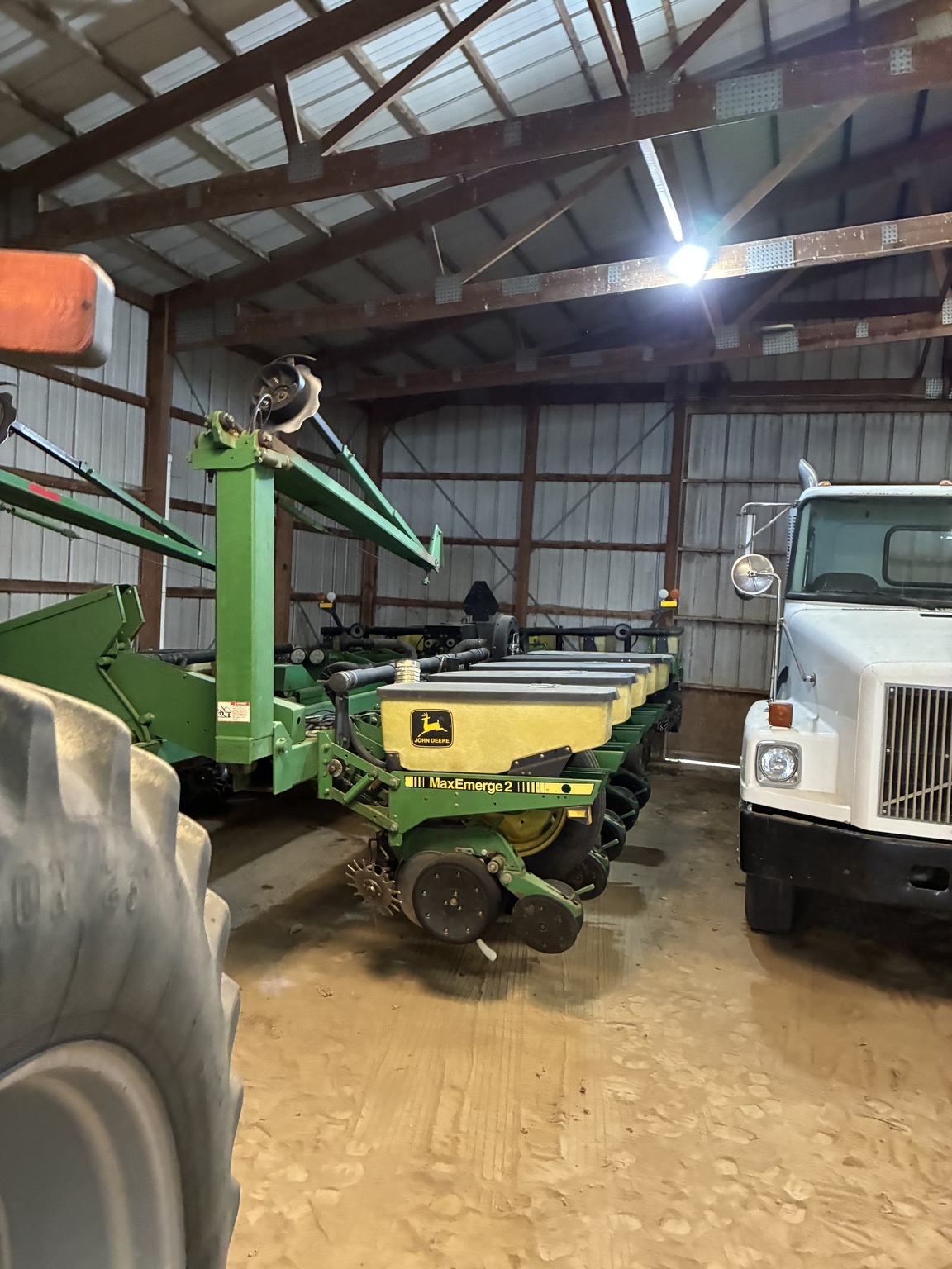 1994 John Deere 7200 Planter
