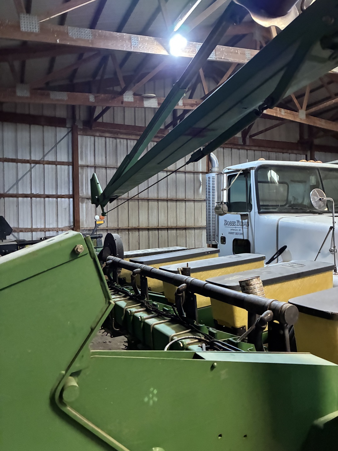 1994 John Deere 7200 Planter