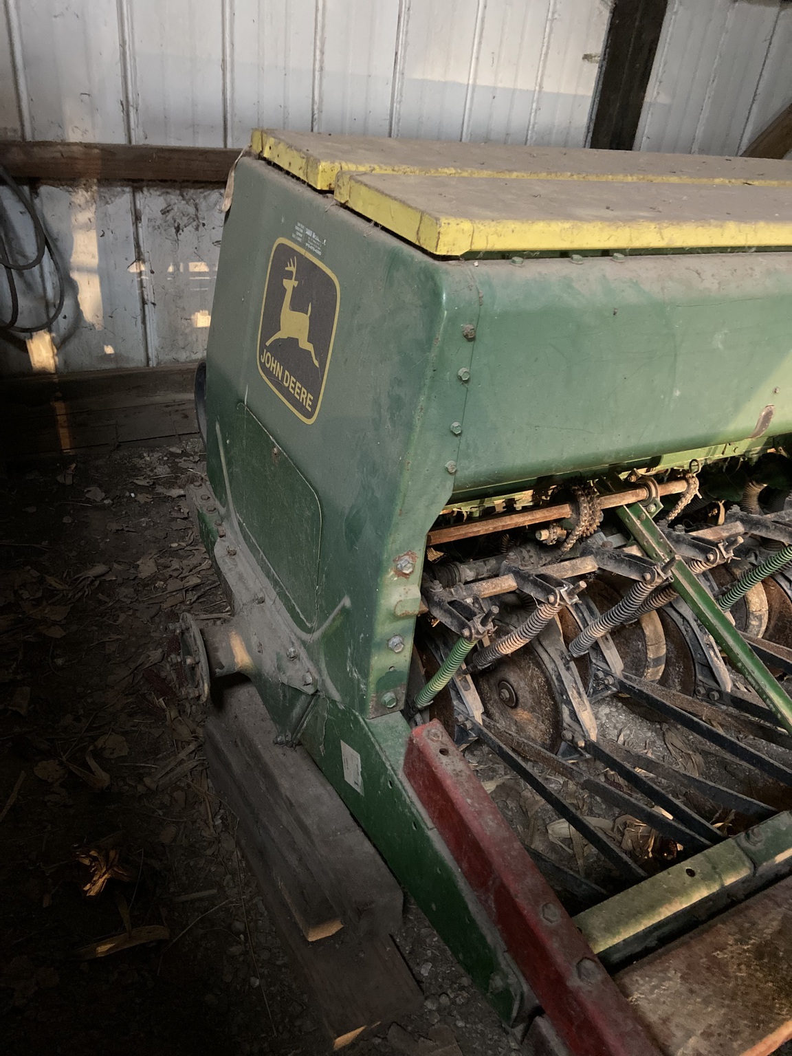 1989 John Deere 8300 Drill