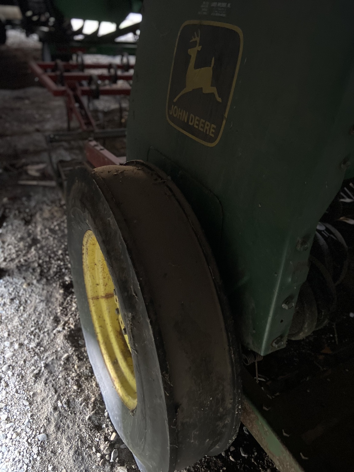 1989 John Deere 8300 Drill