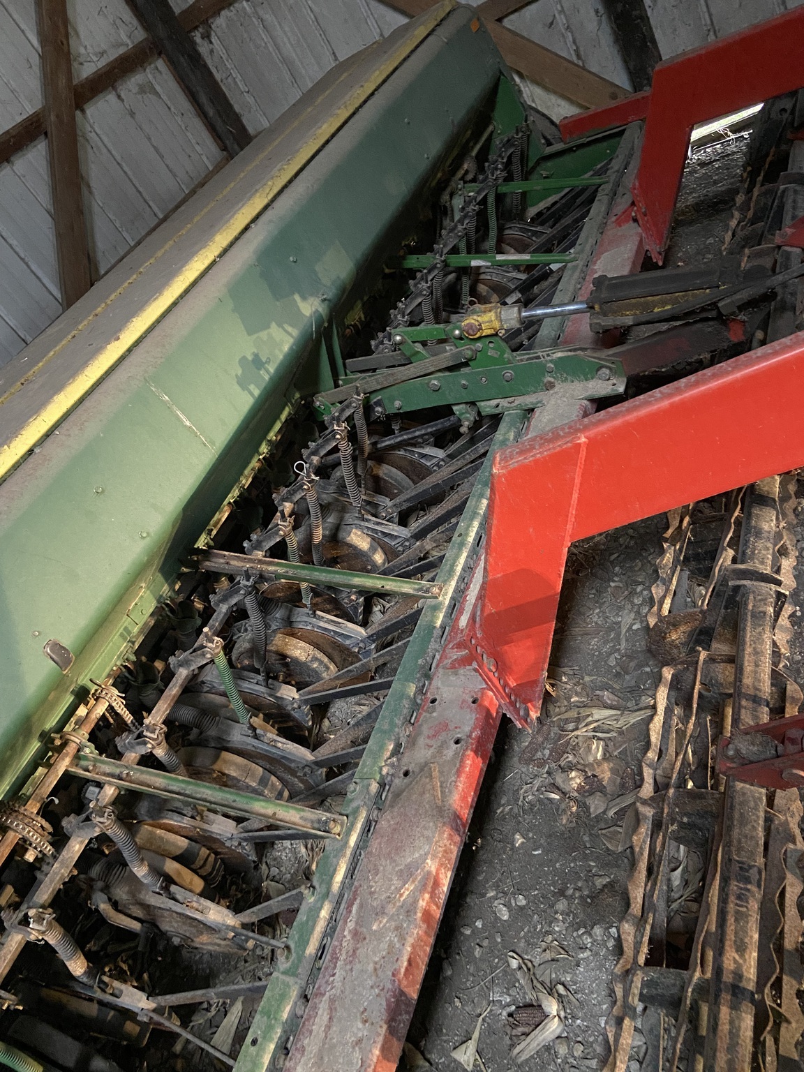 1989 John Deere 8300 Drill