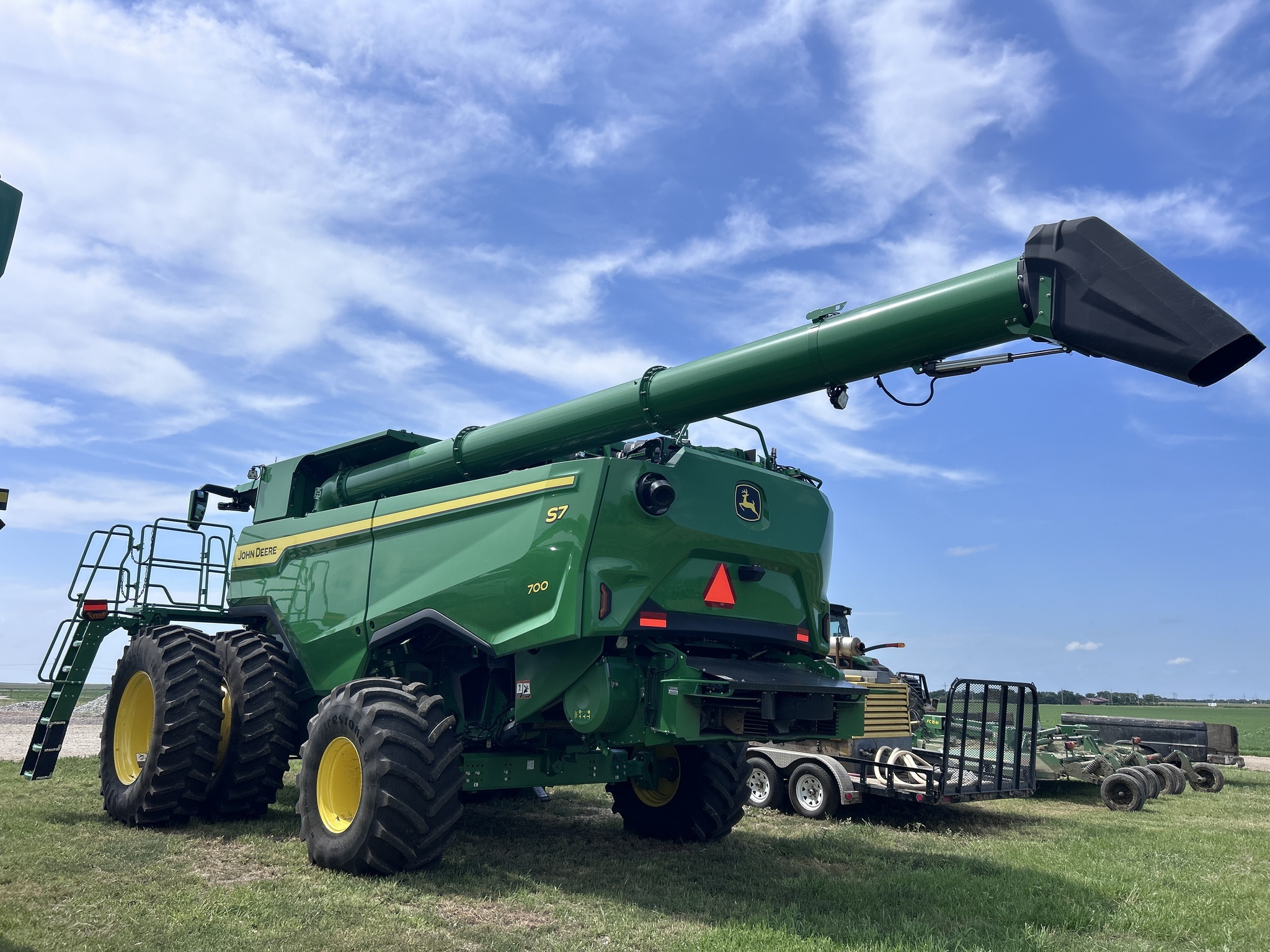2025 John Deere S7 700 Combine