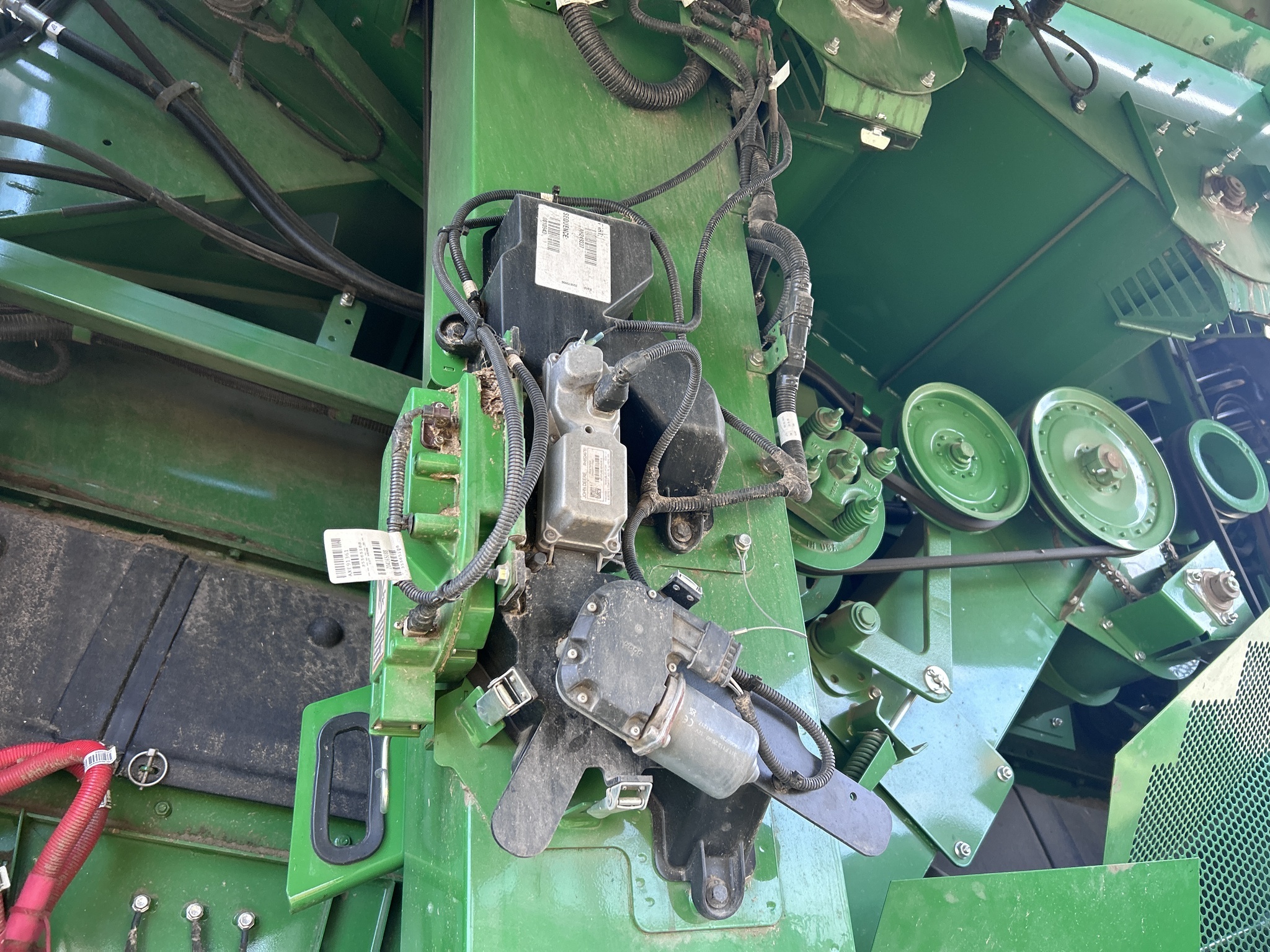 2025 John Deere S7 700 Combine