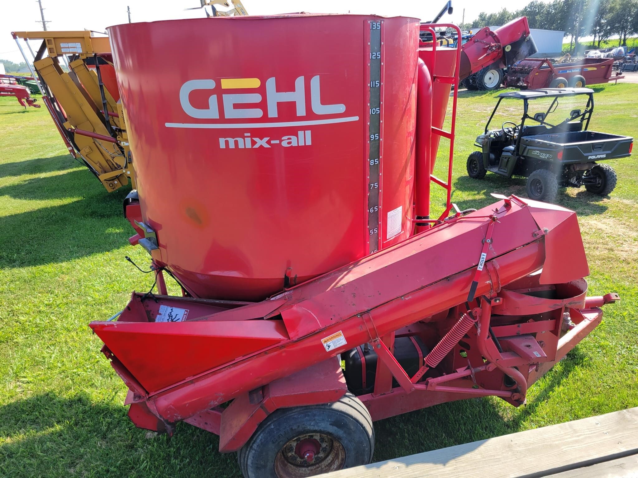  Gehl 170 Grinders and Mixer