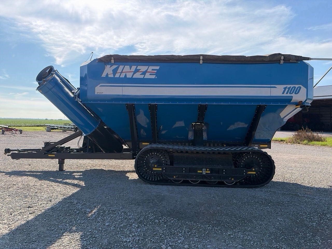2013 Kinze 1100 Grain Cart