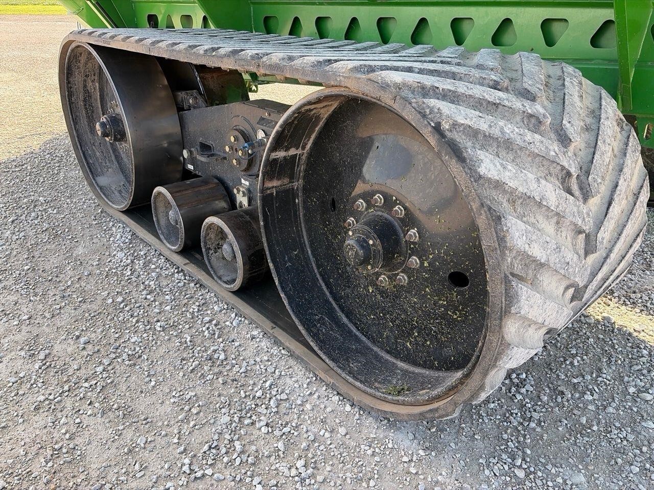 2011 Brent 1194 Grain Cart