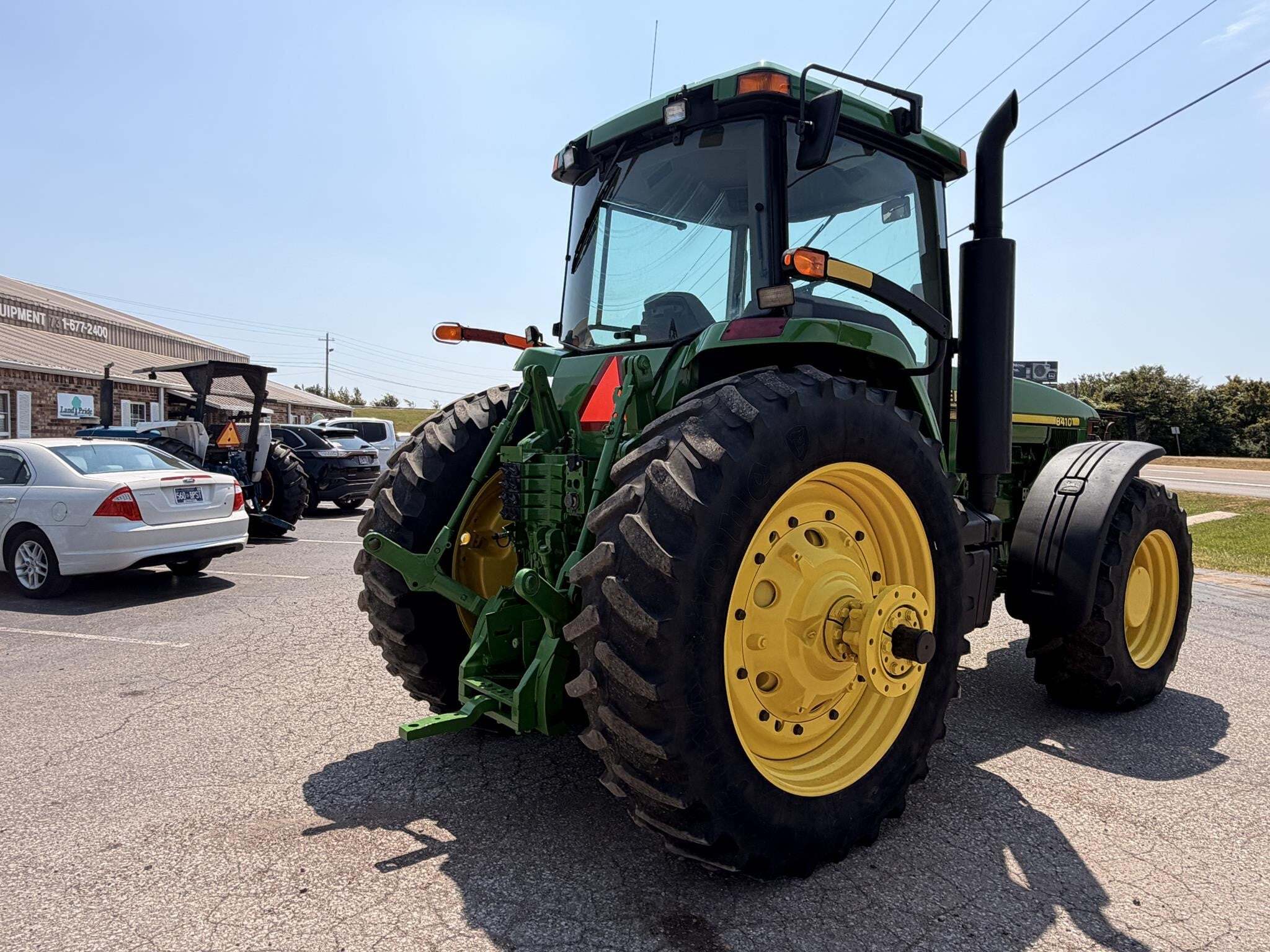 2000 John Deere 8410 Tractor
