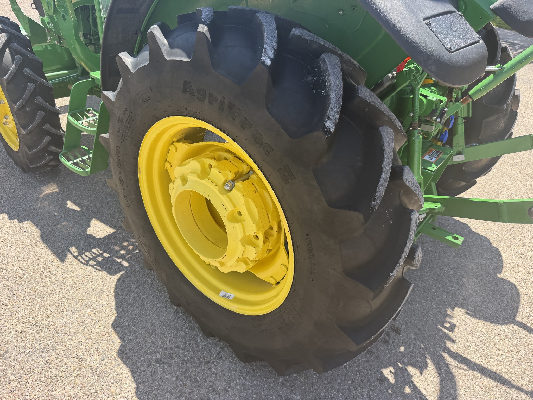 2025 John Deere 5060E Tractor