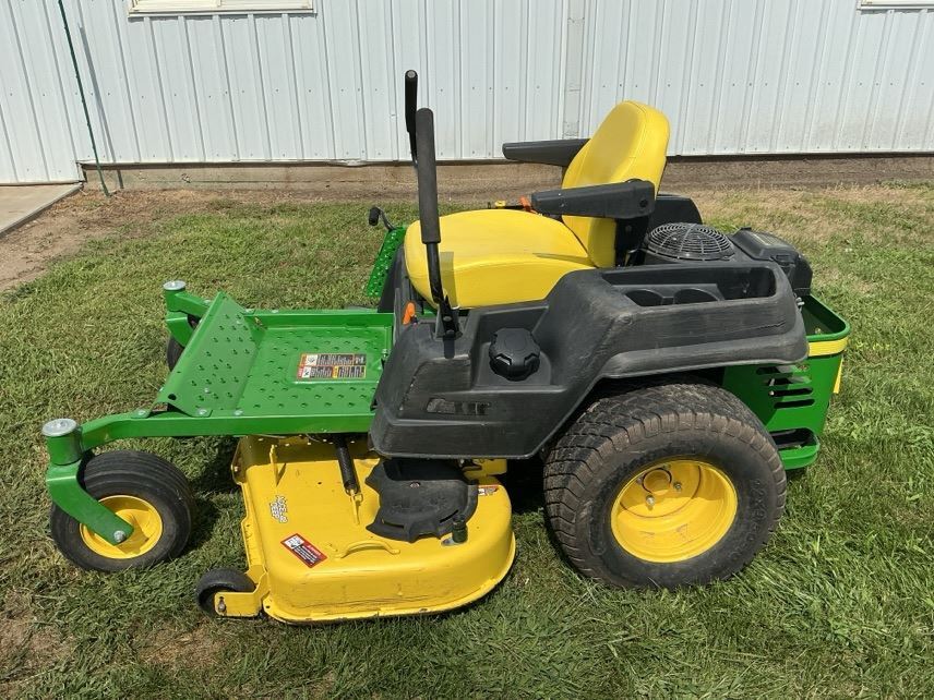2016 John Deere Z540M Lawn Mower