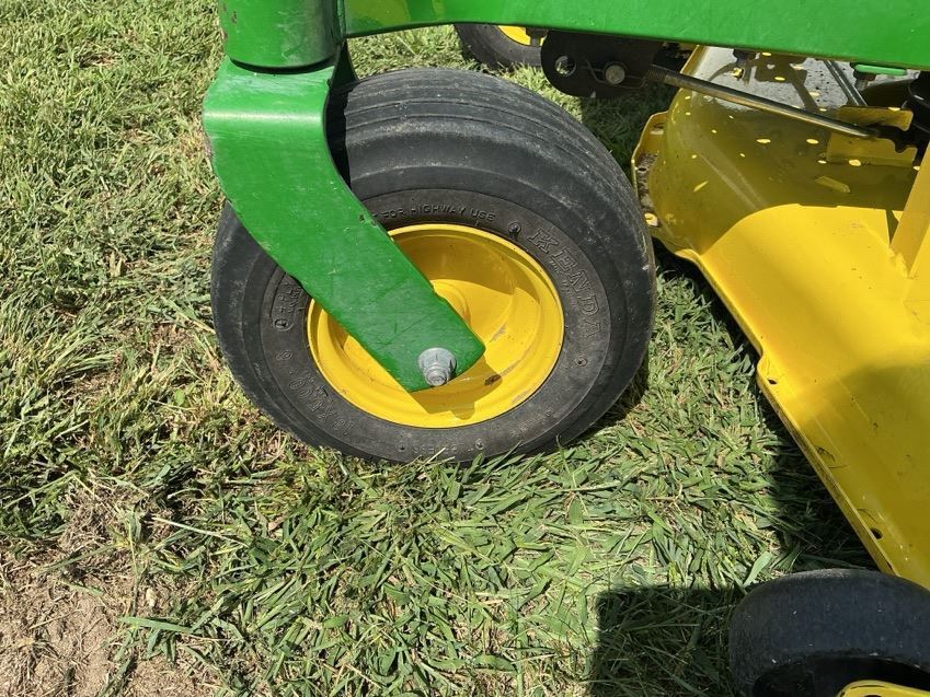 2016 John Deere Z540M Lawn Mower