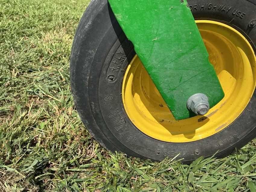 2016 John Deere Z540M Lawn Mower