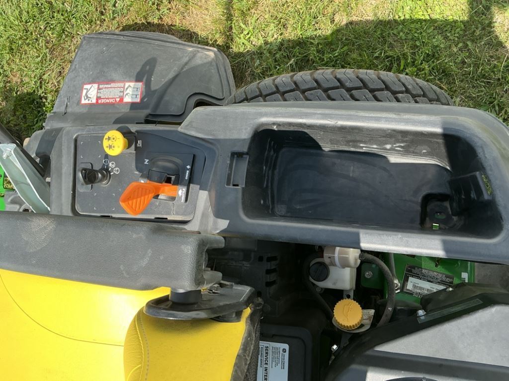 2016 John Deere Z540M Lawn Mower